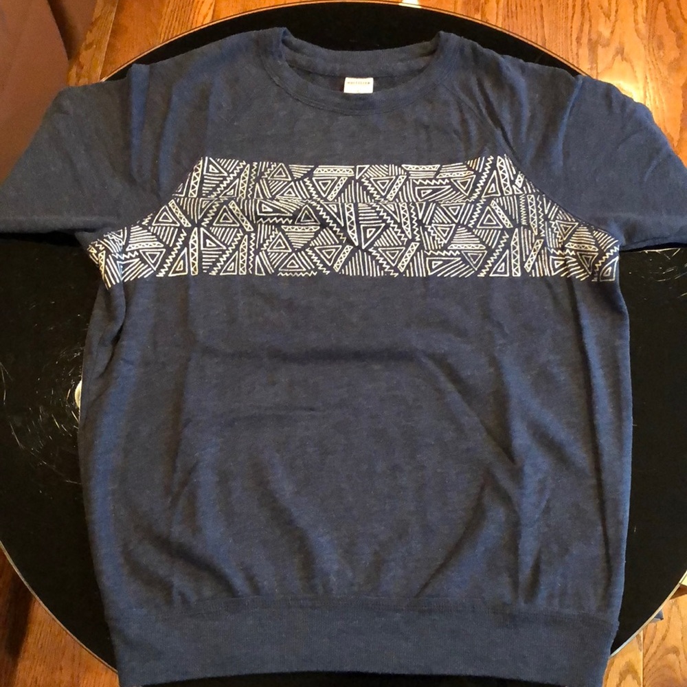 Hollister men’s sweatshirt.